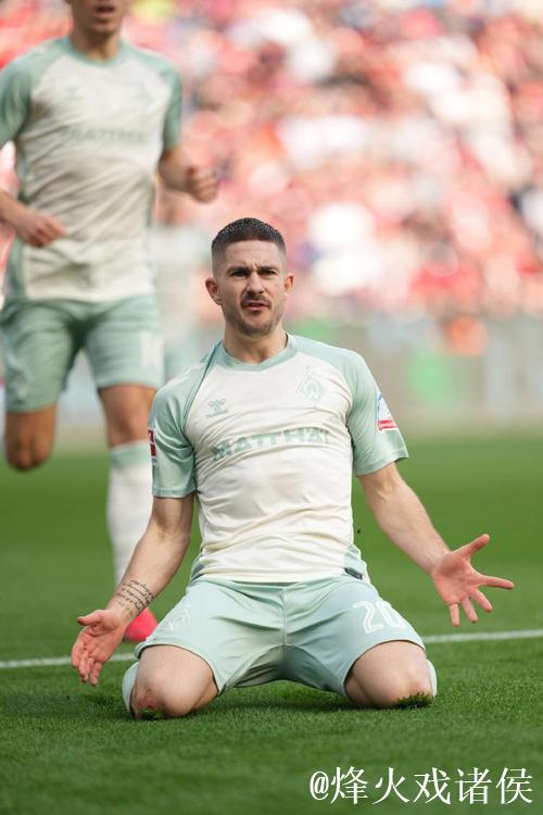 半场:勒沃库森0-0科隆,瓦尔德施密德失良机 半场:勒沃库森0-0科隆,瓦尔德施密德失良机